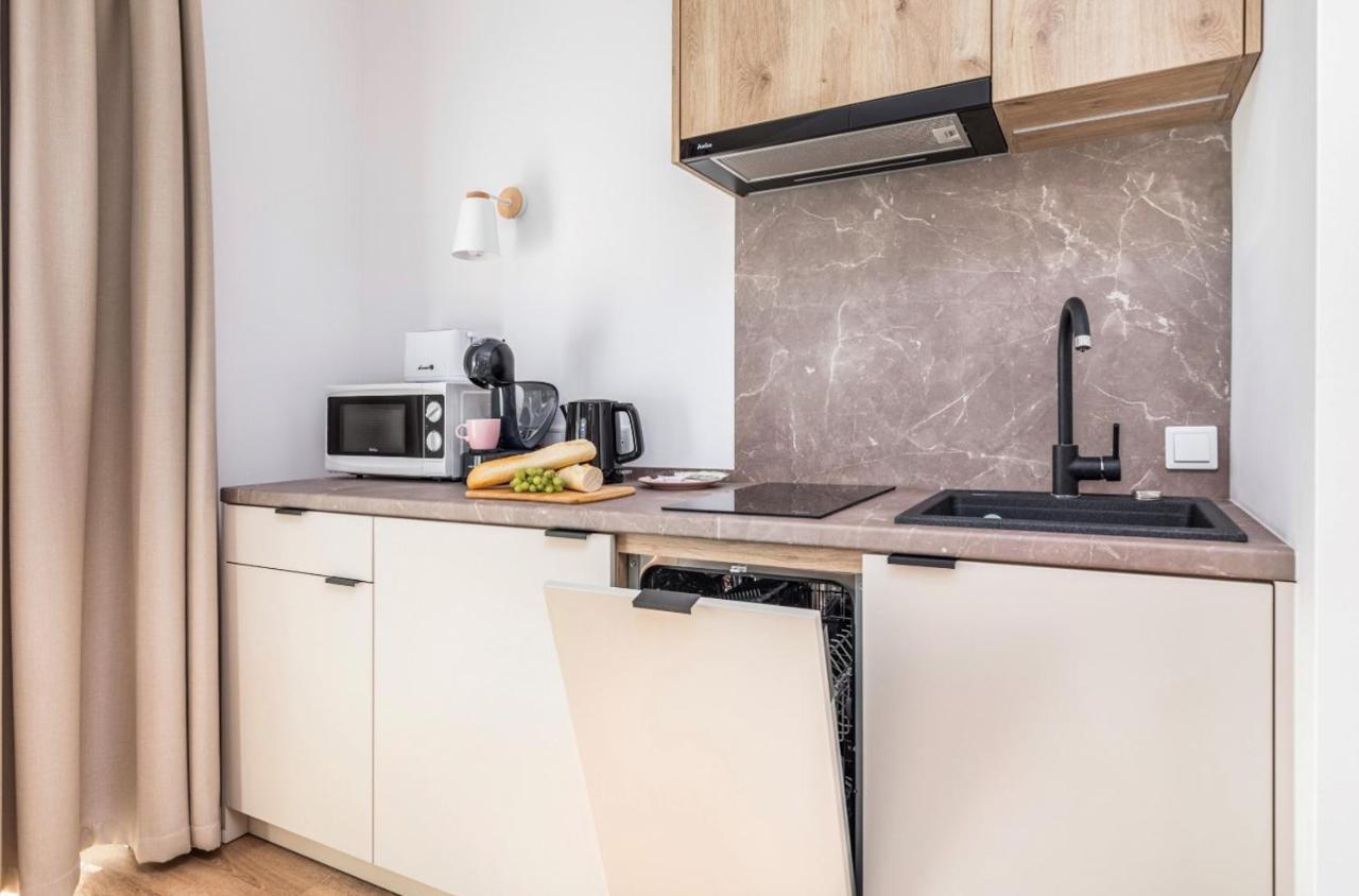 Jantaris B1 - Apartament 20M Od Plazy Mielno  Zewnętrze zdjęcie