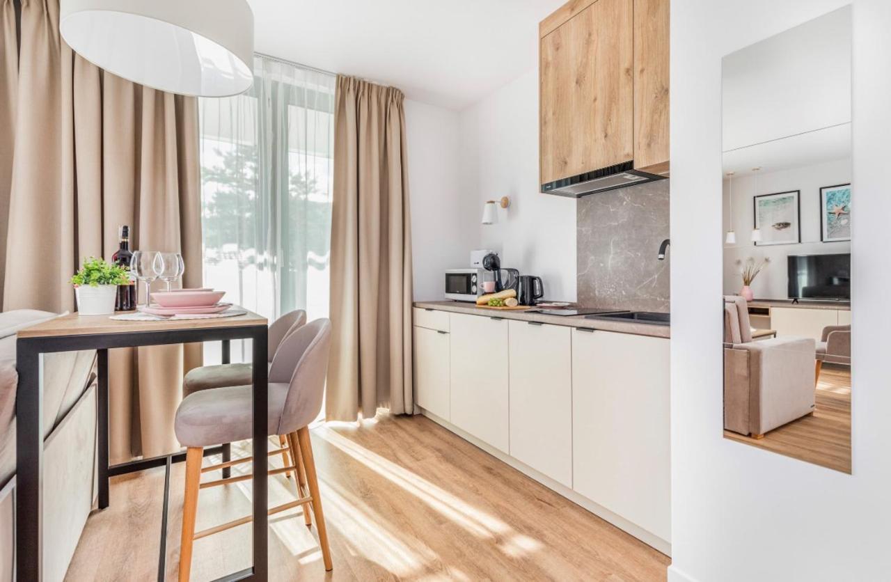 Jantaris B1 - Apartament 20M Od Plazy Mielno  Zewnętrze zdjęcie